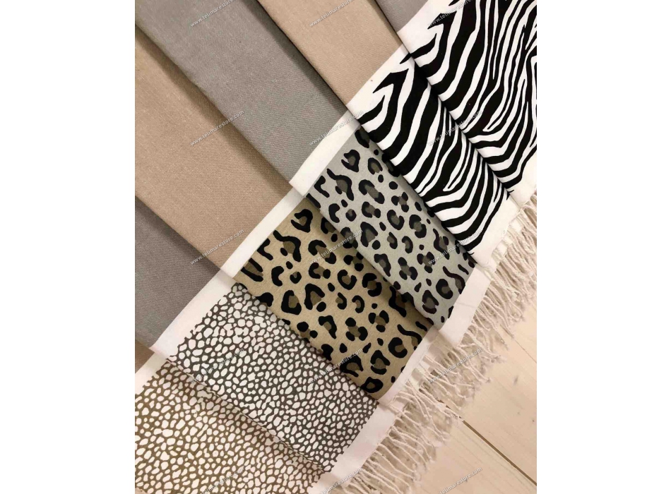 Fouta Safari Grigio con Stampa Zebrata 